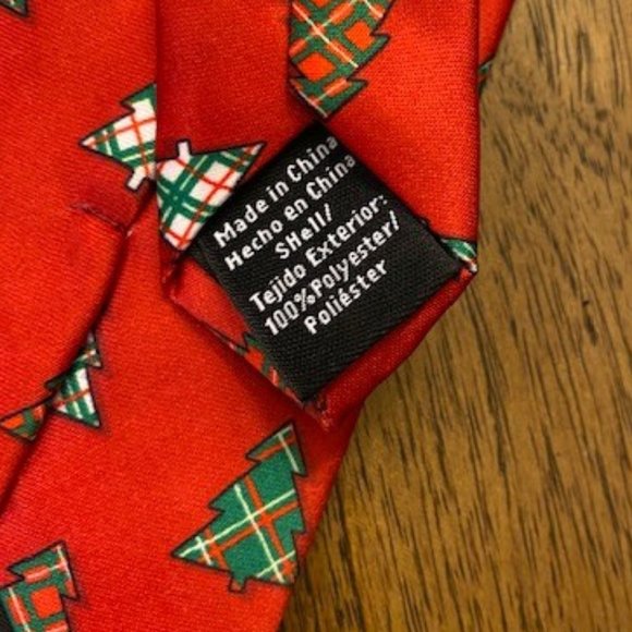 St. Nicholas Square Christmas Necktie - Picture 8 of 8